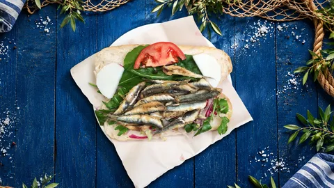 Hamsi Ekmek Arası