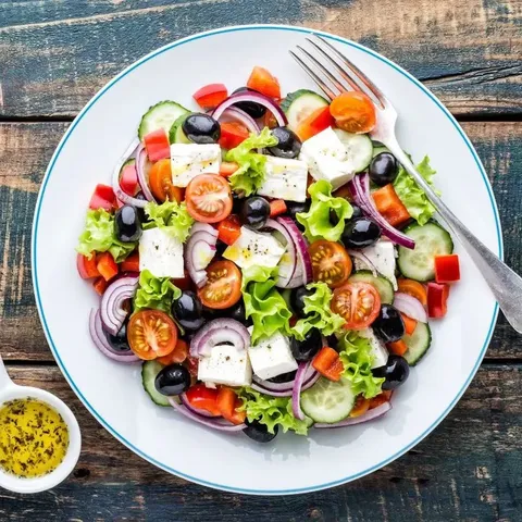 MAXİ SALATA