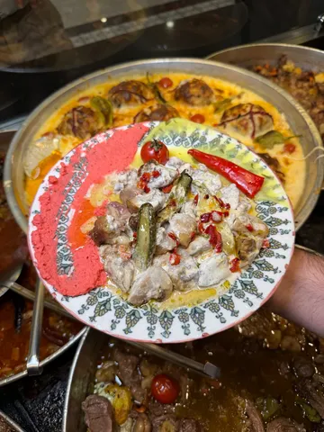 BİFTEK STROGANOFF
