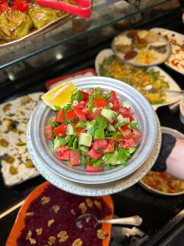 ÇOBAN SALATA
