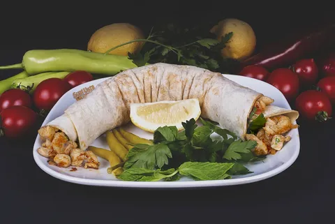 Özel Soslu Tavuk Tantuni Dürüm